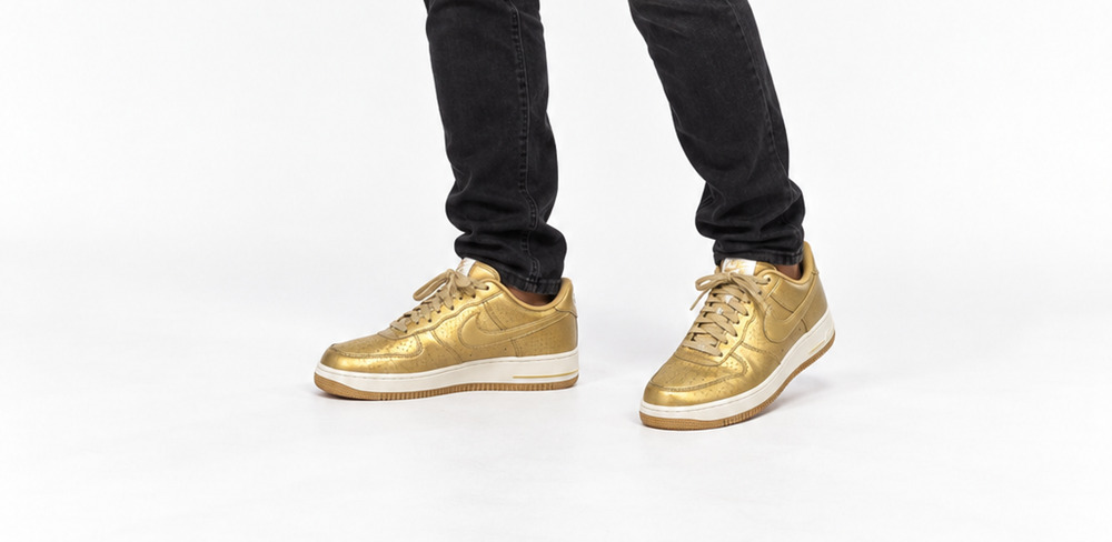 Nike Air Force 1 Low 07 LV8 Gold 718152-700 Mens 10 Metallic Retro